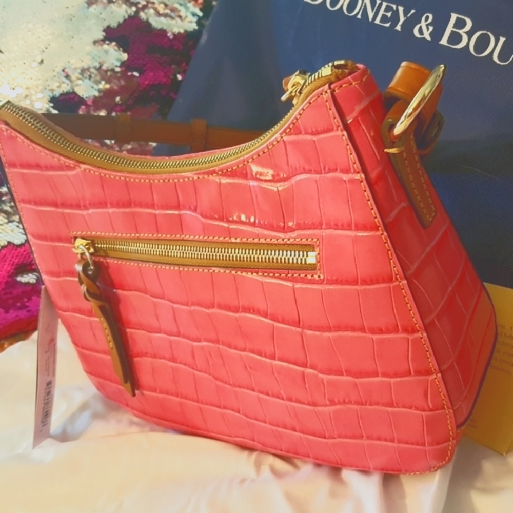 Dooney n Bourke NWT  Croco sm Kiley hobo hot pink - Picture 3 of 14